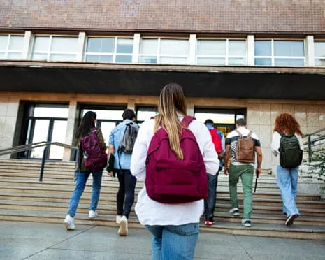 As Young Men Shift Right, the Rise of the 'New Chill Girl' Trend Becomes Apparent